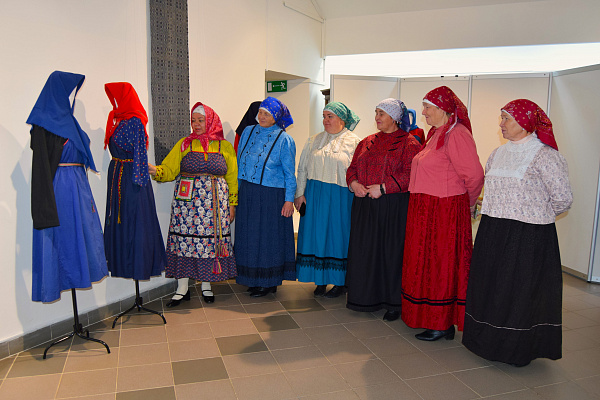 Передвижная выставка музея-заповедника "Лудорвай" открылась в Музее истории и культуры города Воткинска.