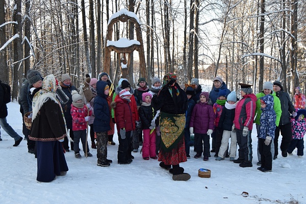 7 января в музее-заповеднике состоится праздник - "Православное Рождество - святки да колядки"