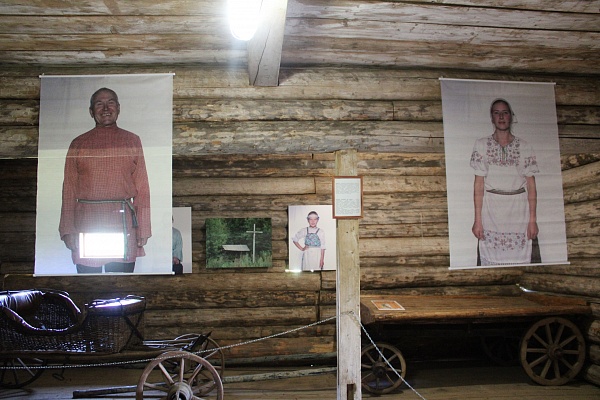 В зерновом амбаре музея начала работу новая выставка "Страна отцов"